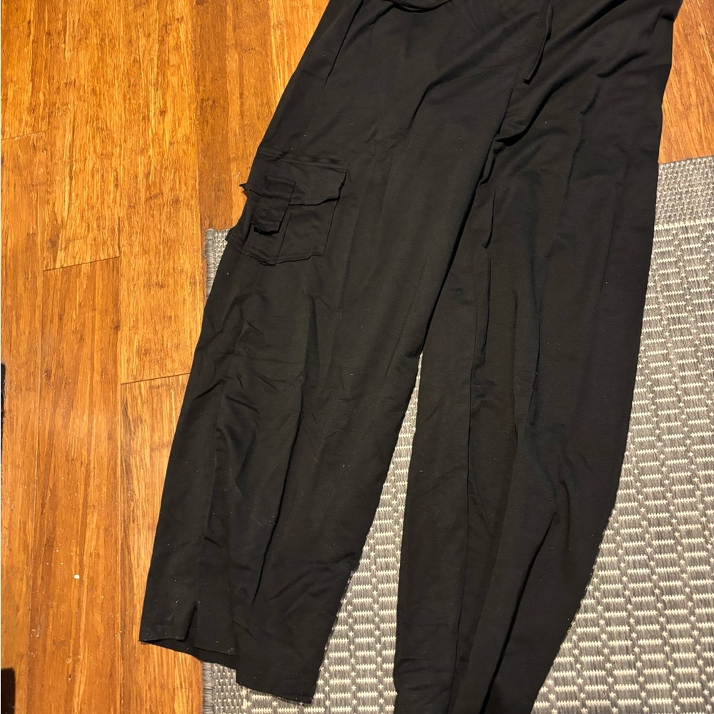 Women’s Black Cargo Pants
